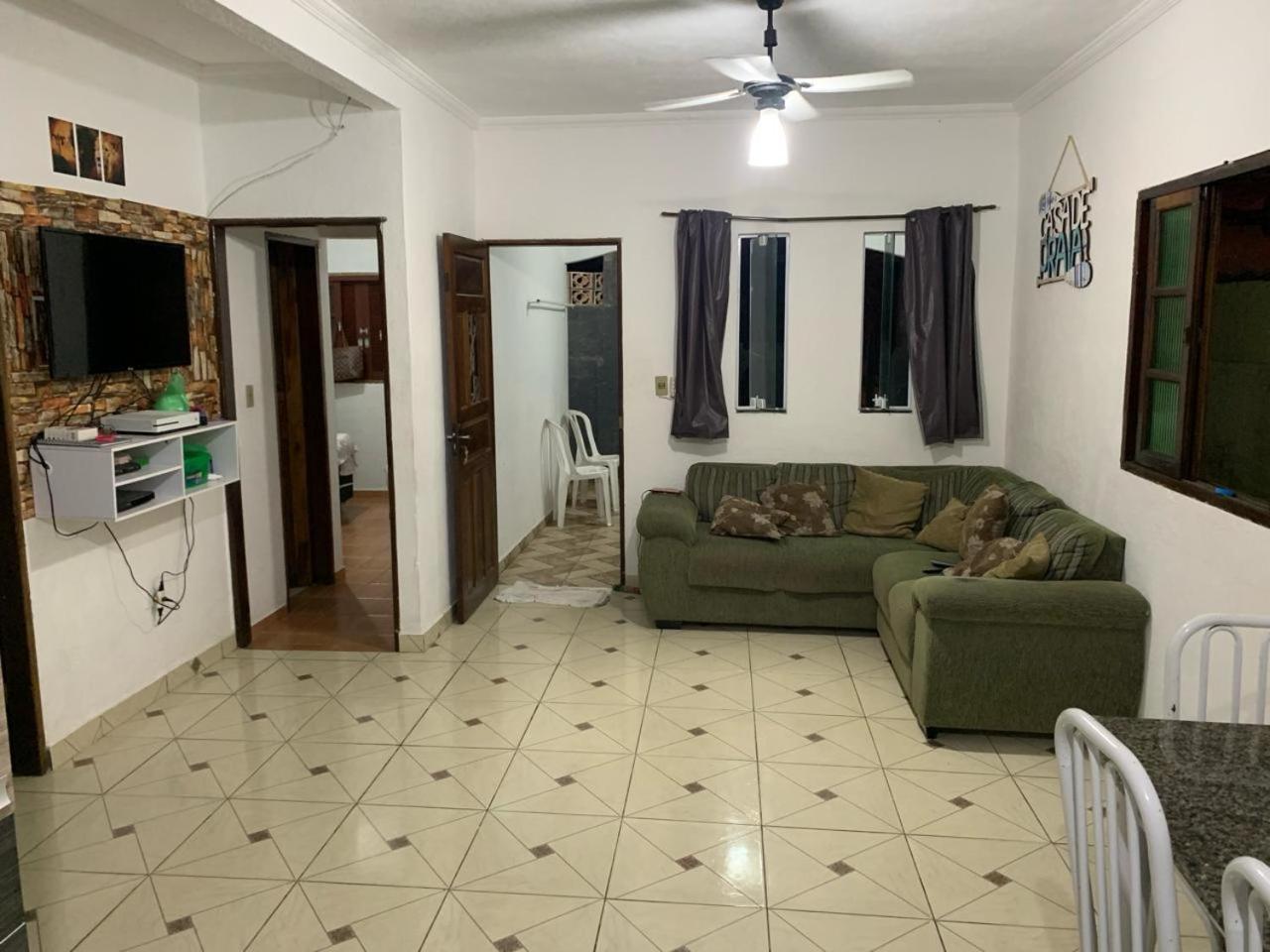 Casa De *